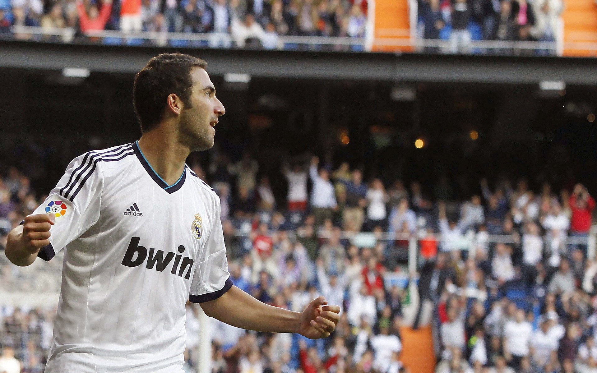 开云体育2026-英超争冠之夜，莫德里奇完成自我救赎